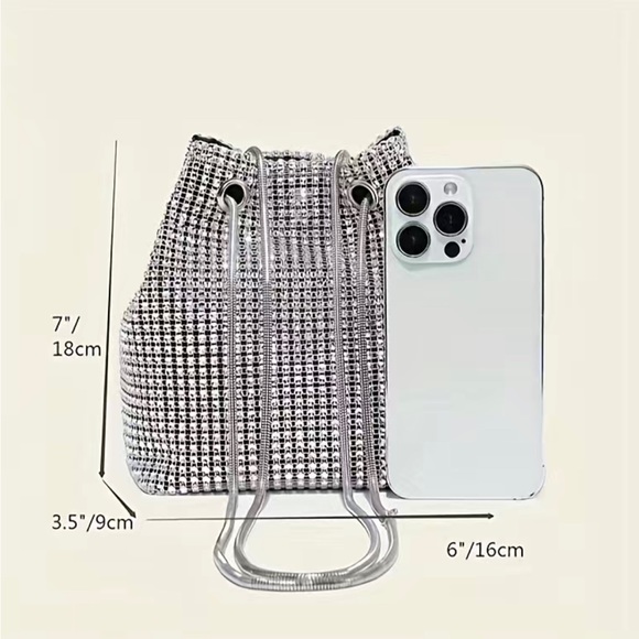 Gorgeous boutique full rhinestone mini drawstring evening crossbody satchel NWT - Picture 11 of 13